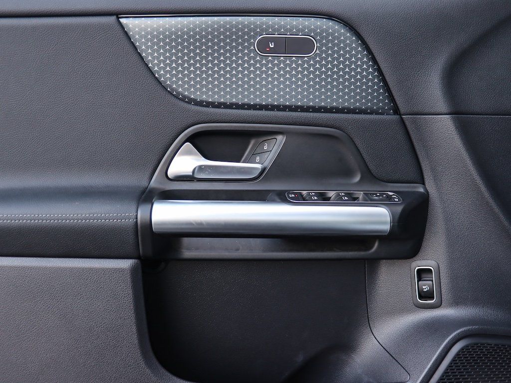 Mercedes-Benz GLA 200 2024