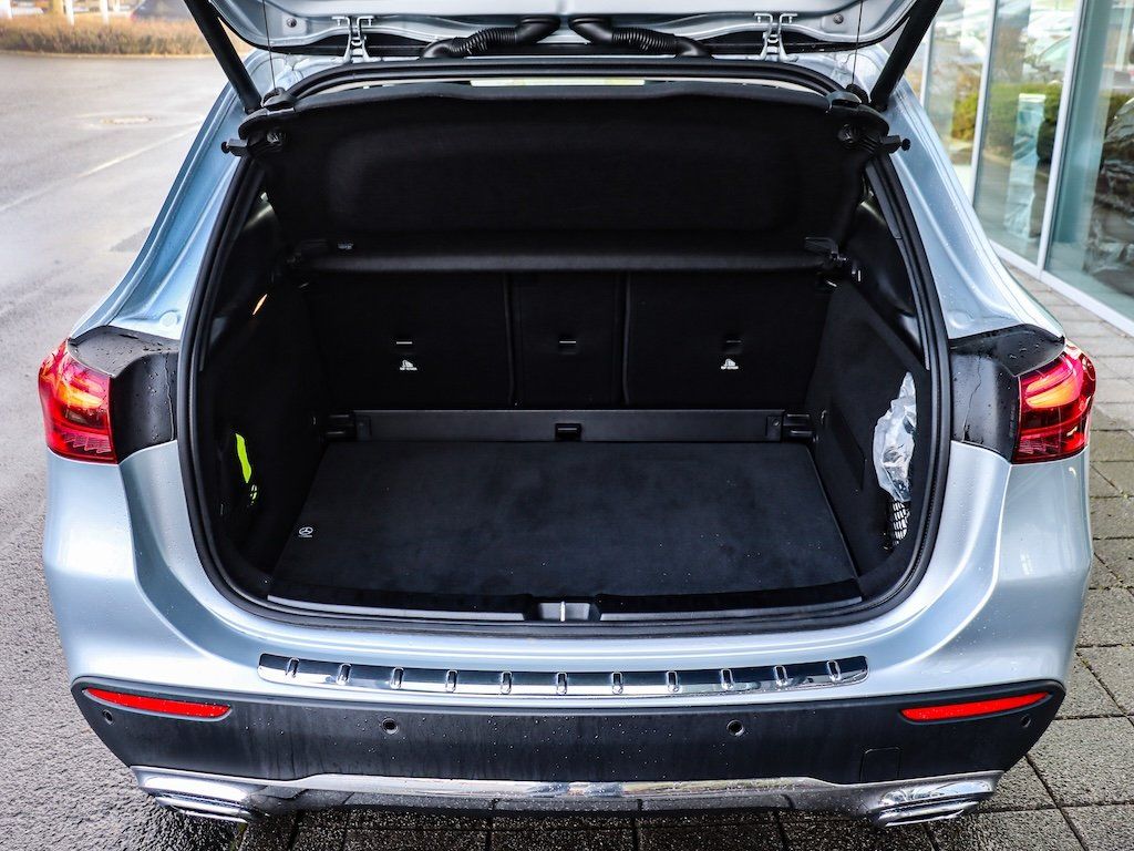 Mercedes-Benz GLA 200 2024