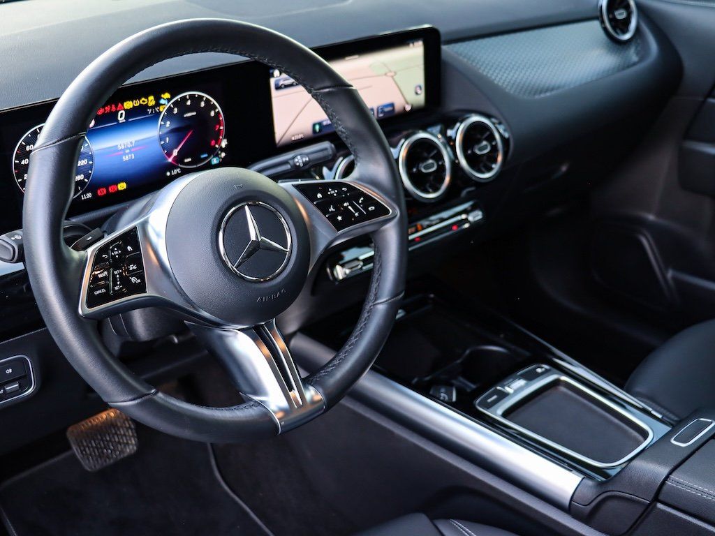 Mercedes-Benz GLA 200 2024