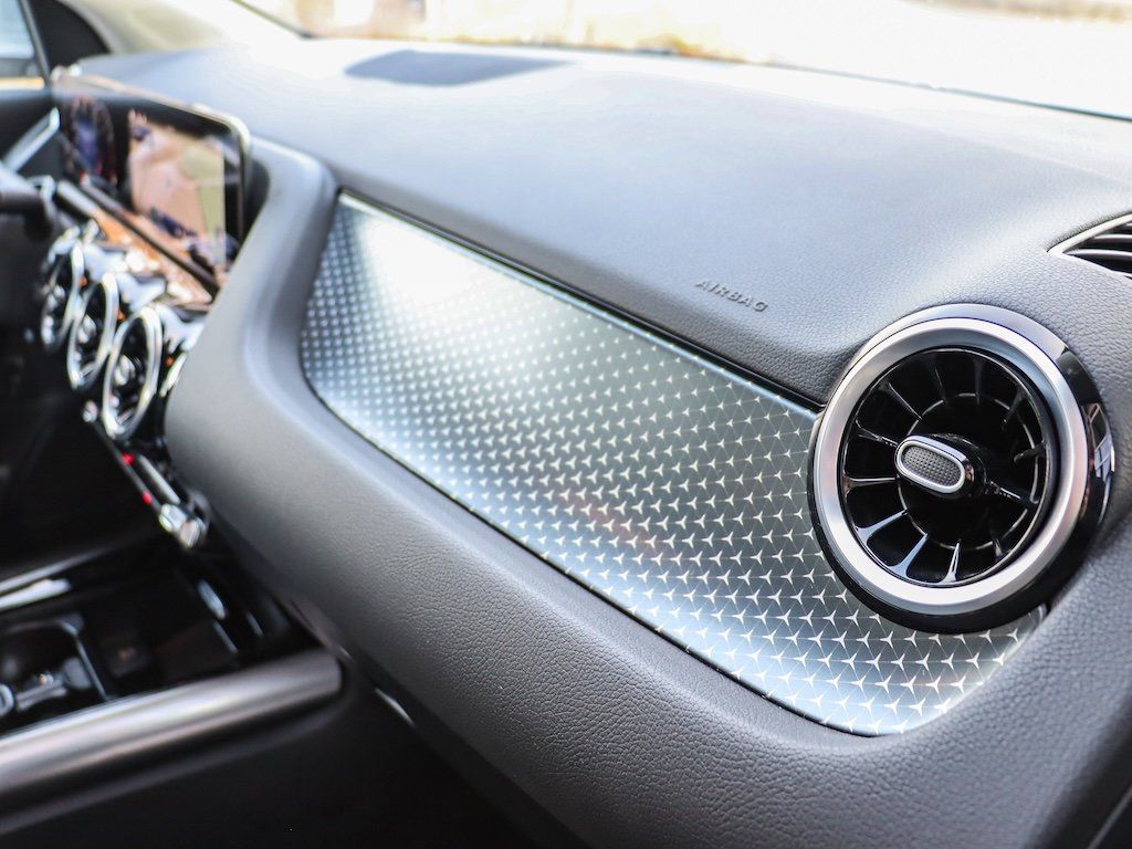 Mercedes-Benz GLA 200 2024