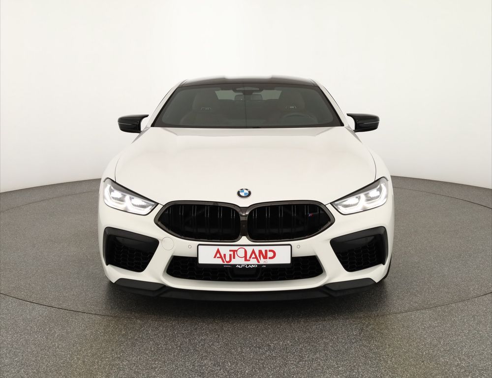 BMW M8 2023