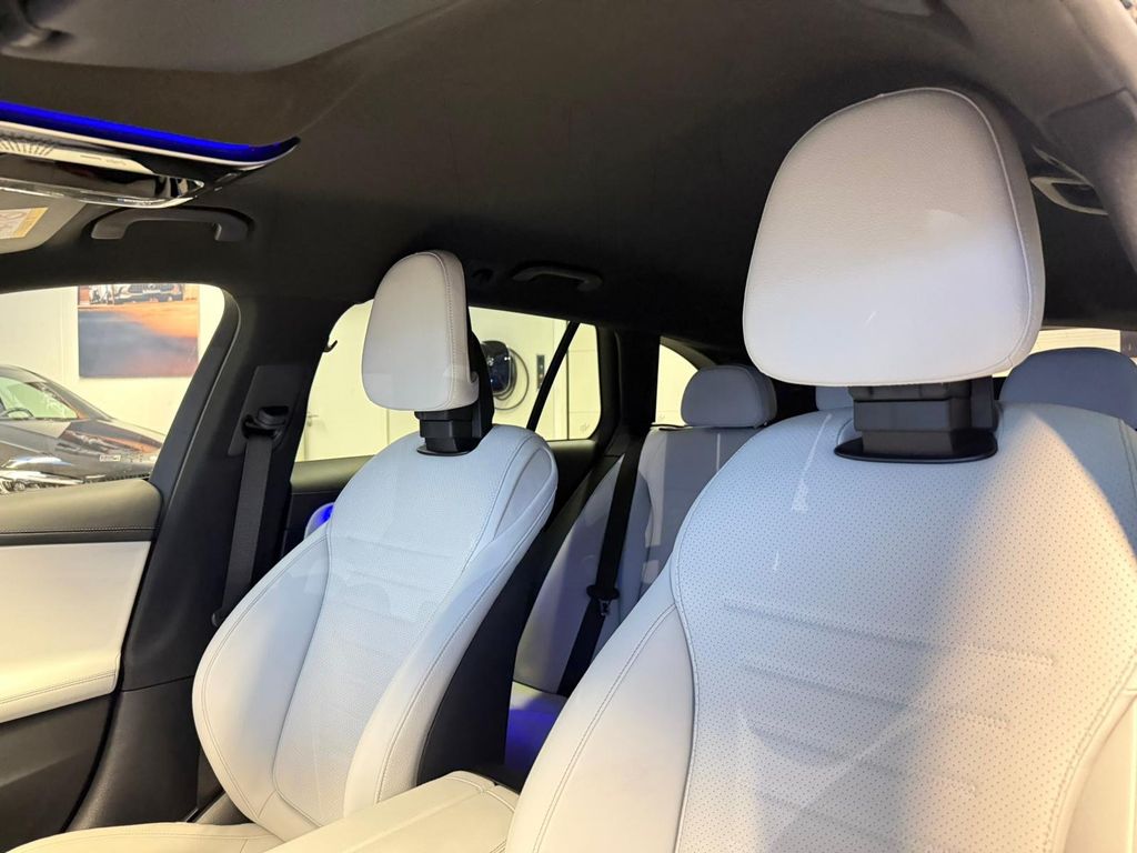 Mercedes-Benz C 200 2024