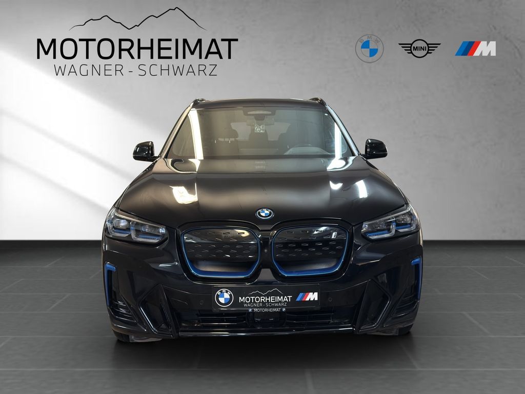 BMW iX3 2022