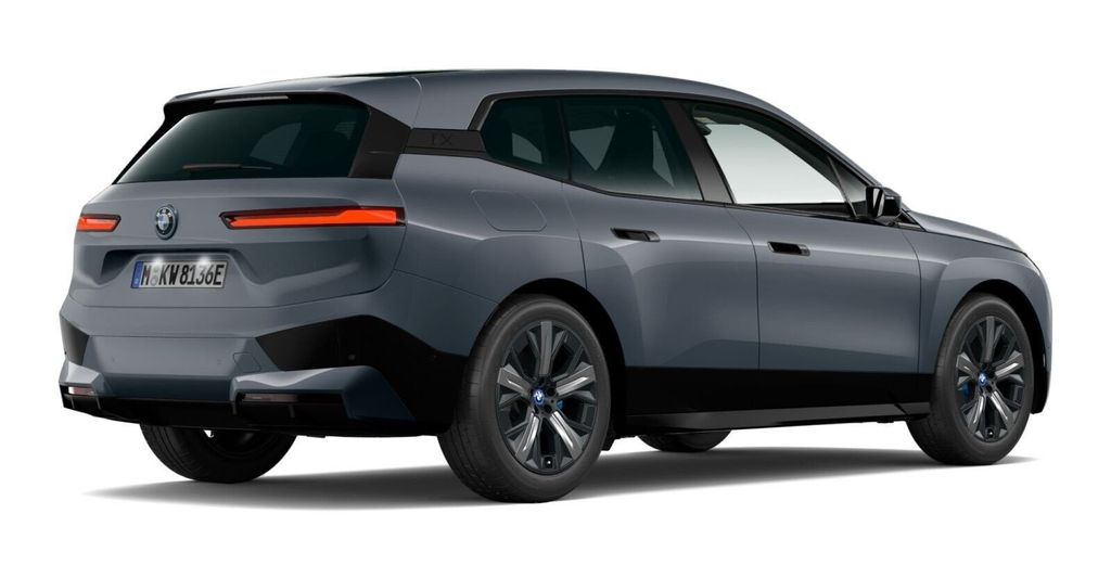 BMW iX 2022