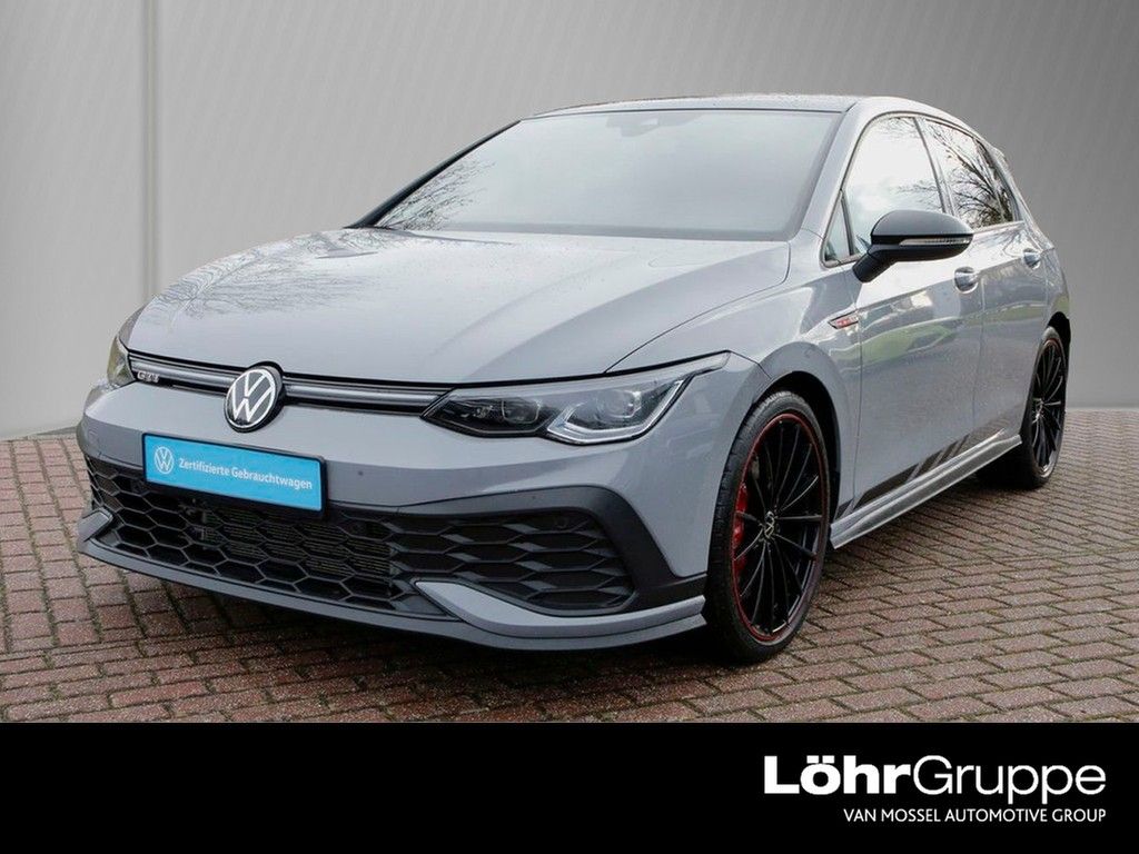 Volkswagen Golf 2024