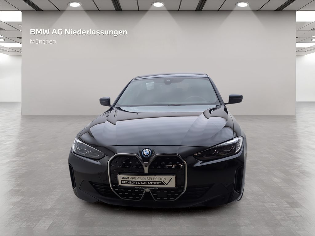 BMW i4 2023