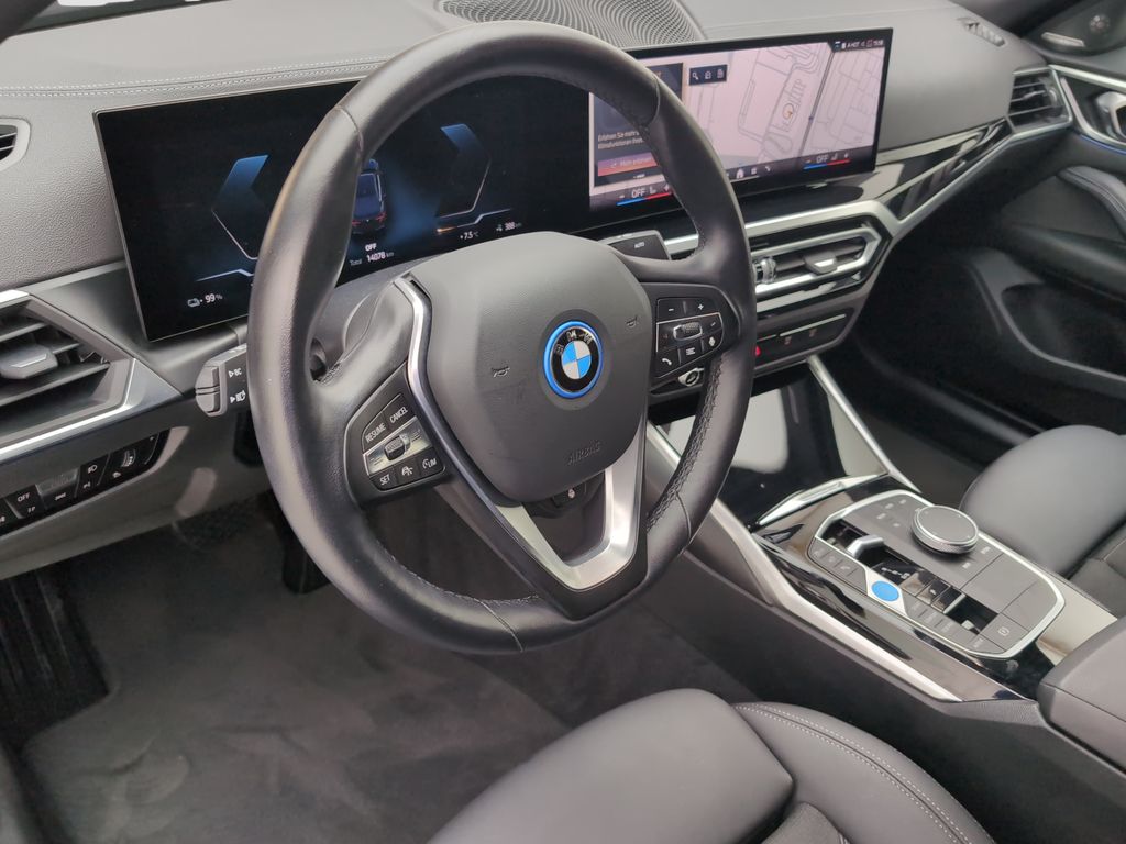 BMW i4 2023