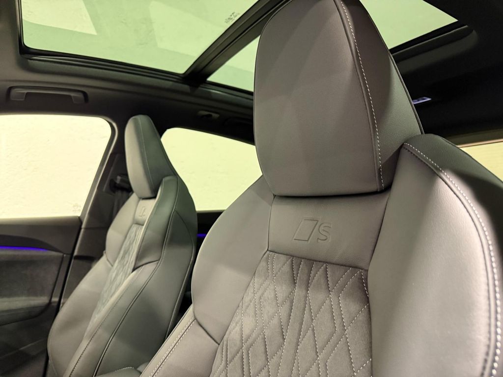 Audi SQ5 2025