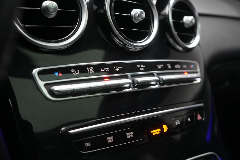 Mercedes-Benz GLC 300 2021