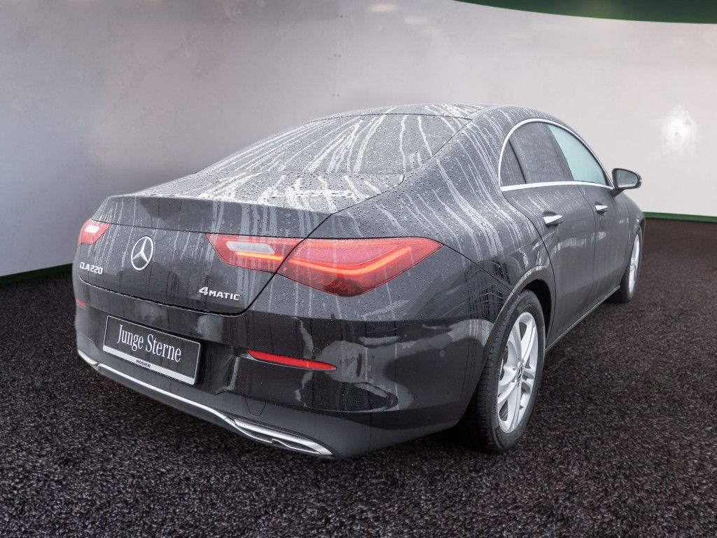Mercedes-Benz CLA 220 2025