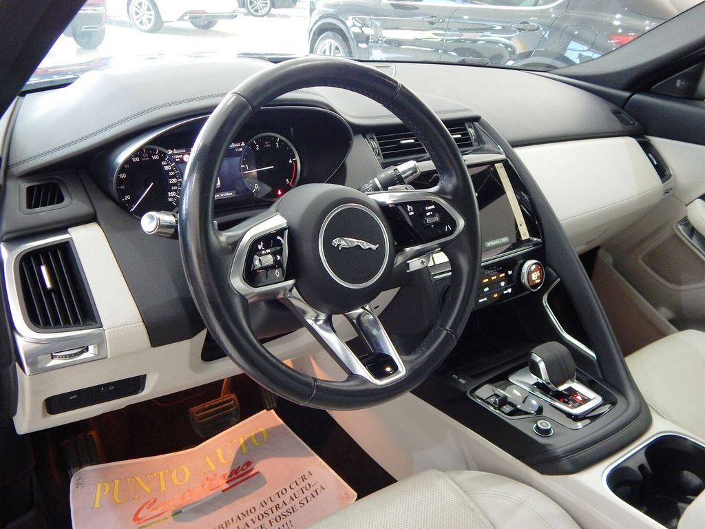Jaguar E-Pace 2021