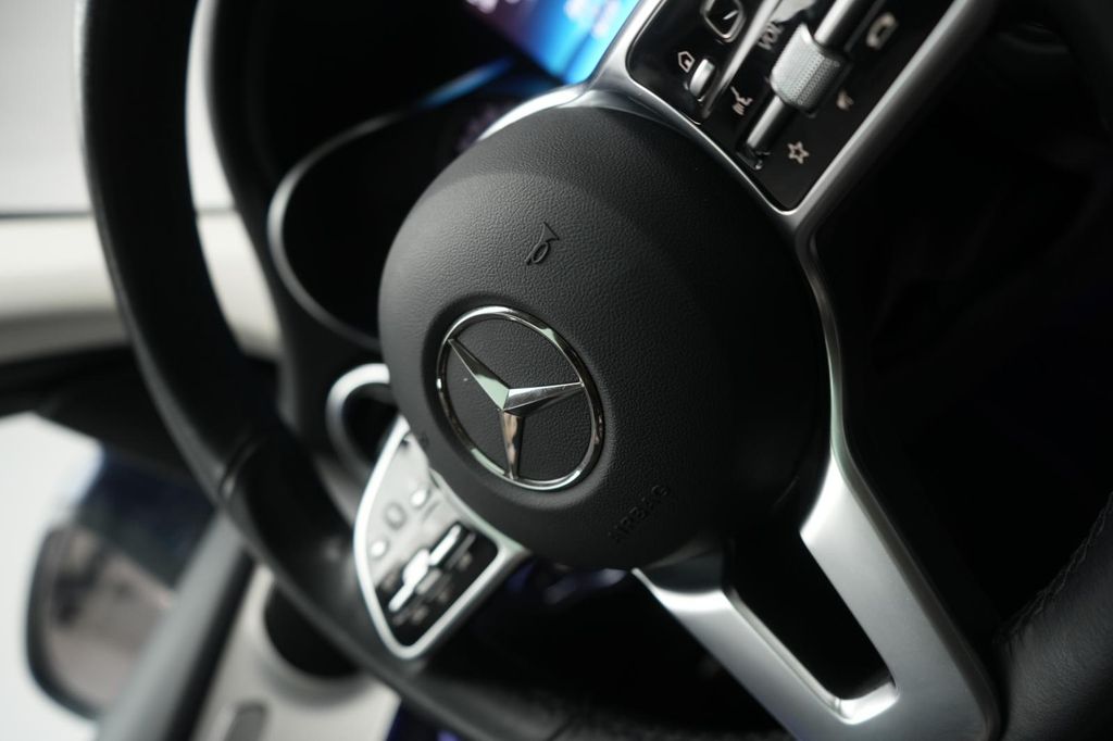 Mercedes-Benz GLC 300 2021