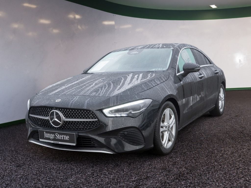 Mercedes-Benz CLA 220 2025