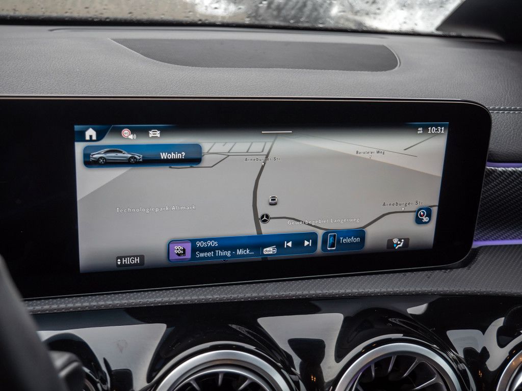 Mercedes-Benz CLA 220 2025