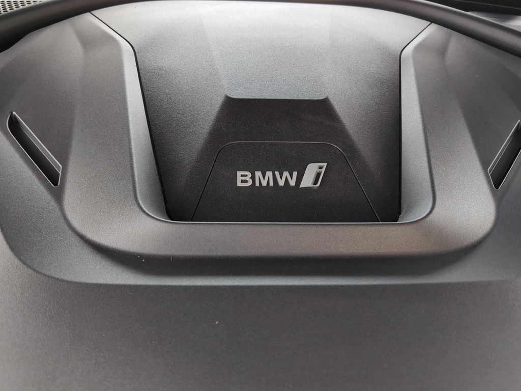 BMW i4 2023