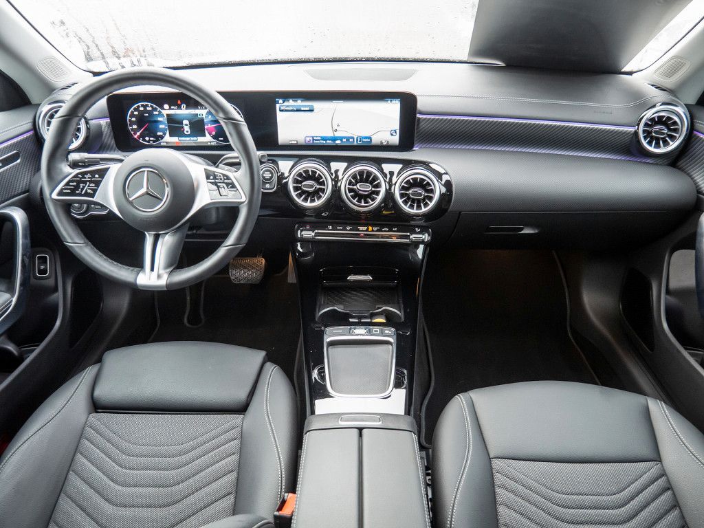Mercedes-Benz CLA 220 2025
