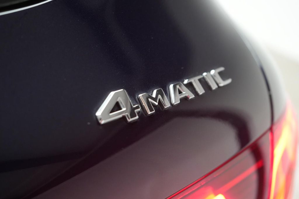 Mercedes-Benz GLC 300 2021