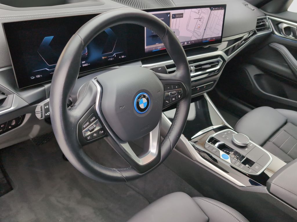 BMW i4 2023