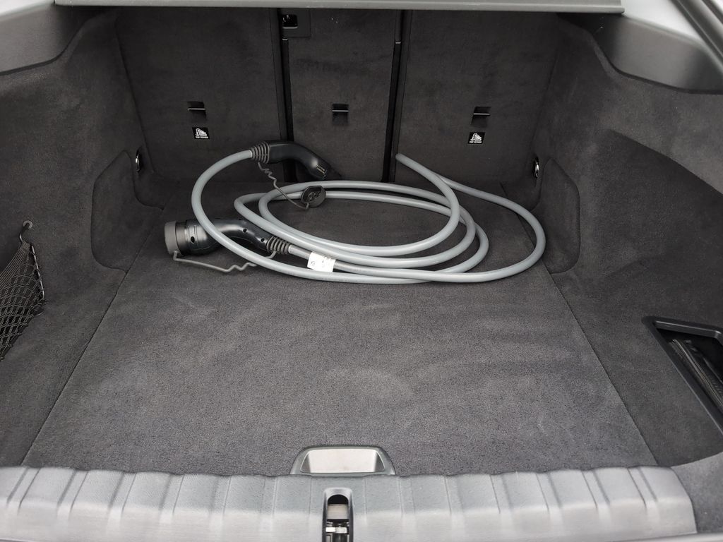 BMW i4 2023
