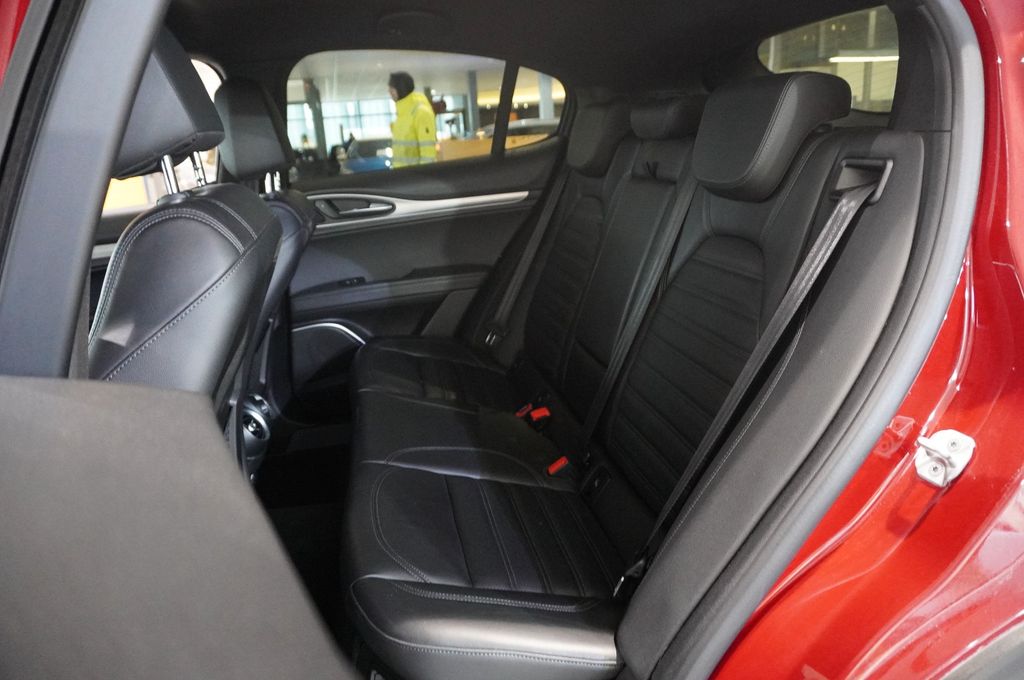 Alfa Romeo Stelvio 2019