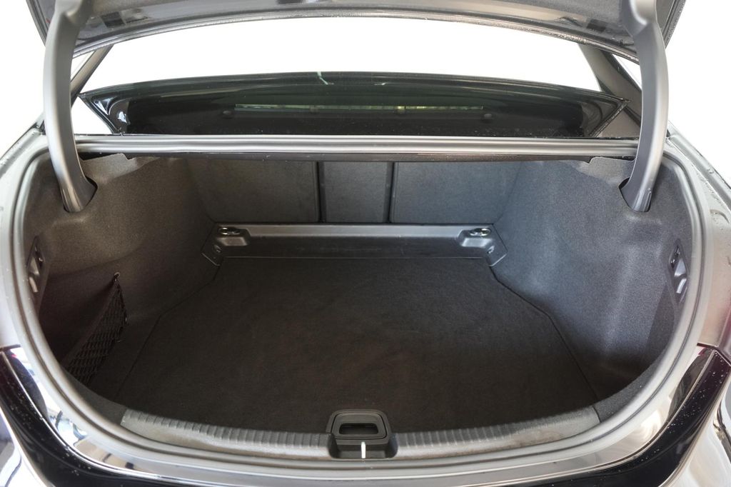 Mercedes-Benz C 300 2022