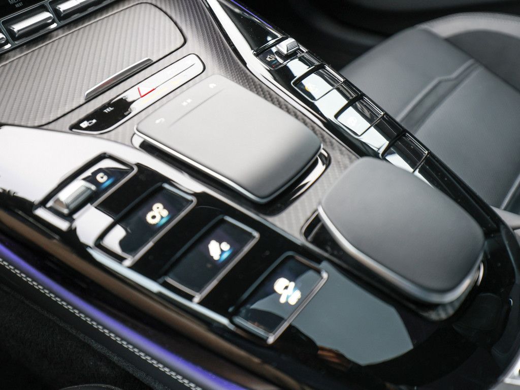 Mercedes-Benz AMG GT S 2025