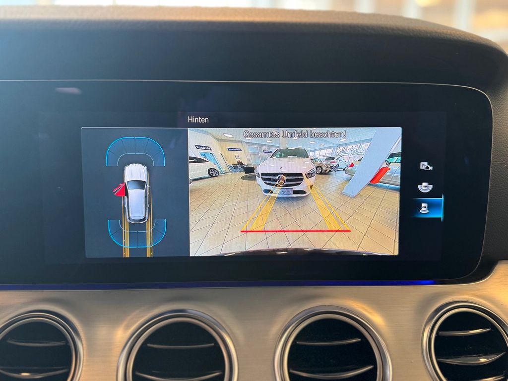 Mercedes-Benz E 220 2021