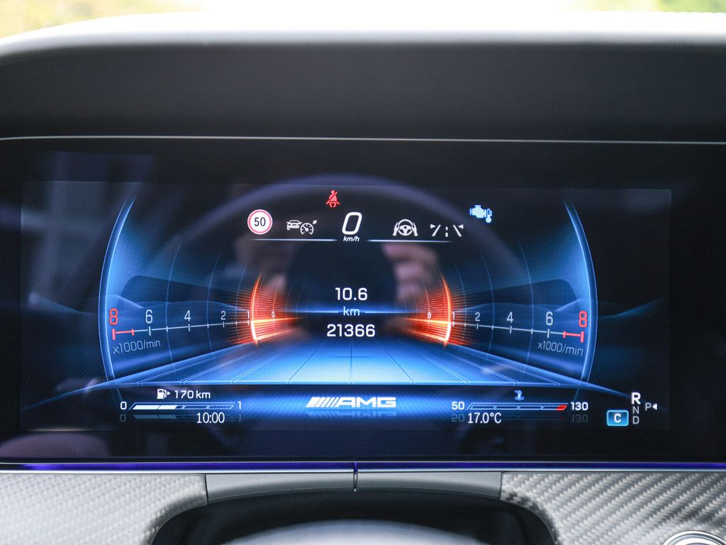 Mercedes-Benz AMG GT S 2025