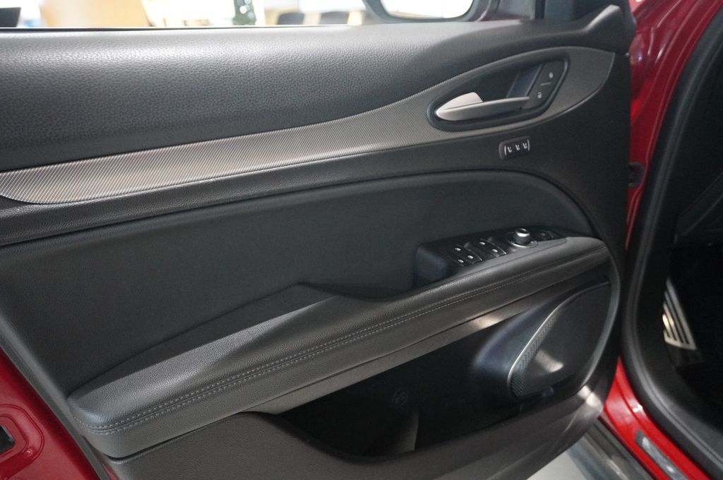 Alfa Romeo Stelvio 2019