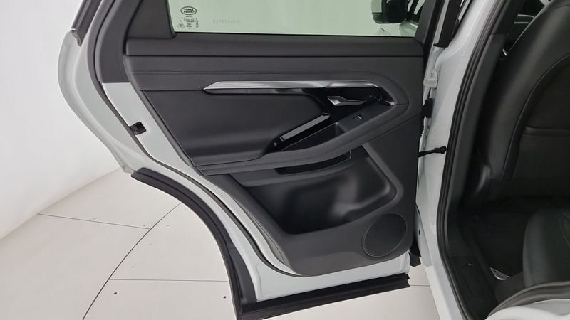 Land Rover Range Rover Evoque 2022