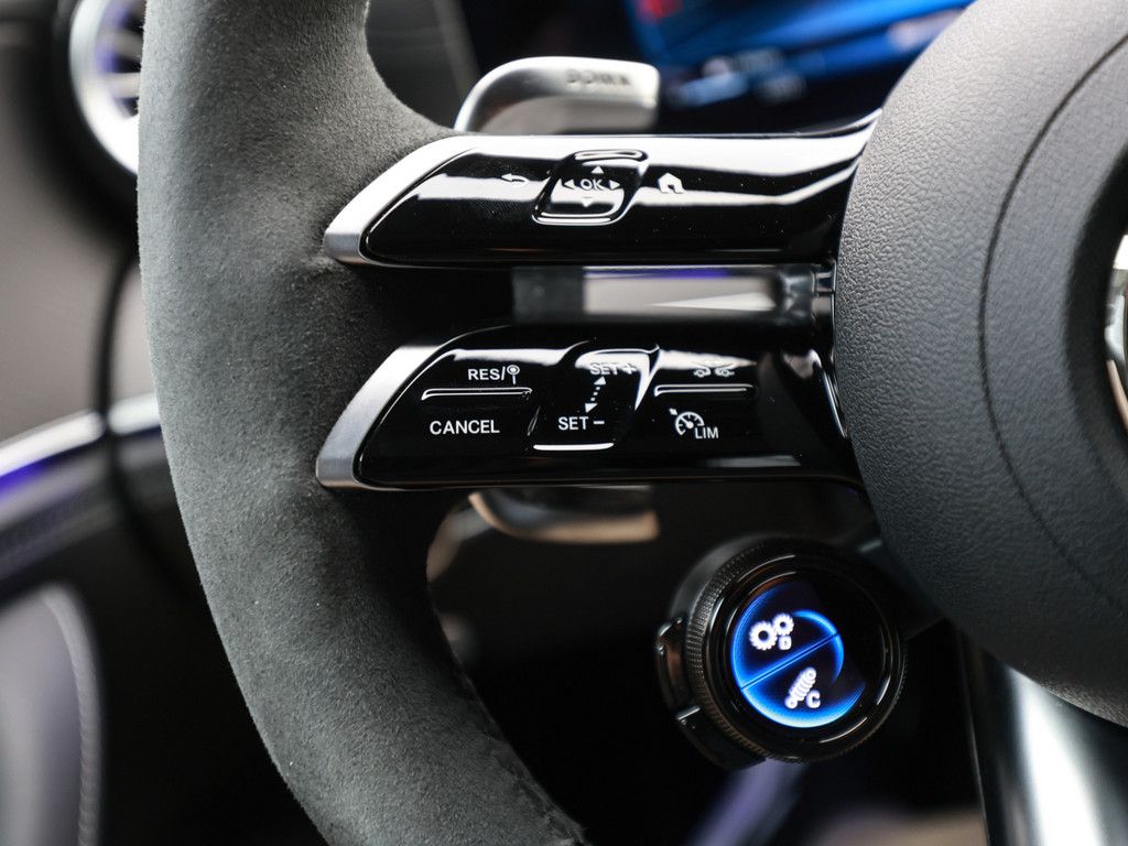 Mercedes-Benz AMG GT S 2025