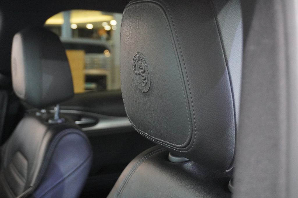 Alfa Romeo Stelvio 2019