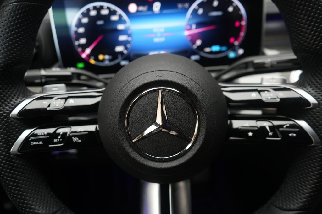 Mercedes-Benz C 300 2022