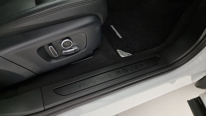 Land Rover Range Rover Evoque 2022