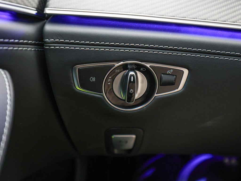 Mercedes-Benz AMG GT S 2025