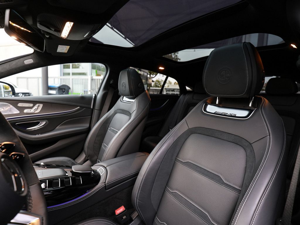 Mercedes-Benz AMG GT S 2025