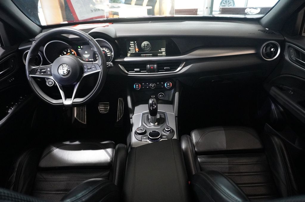 Alfa Romeo Stelvio 2019