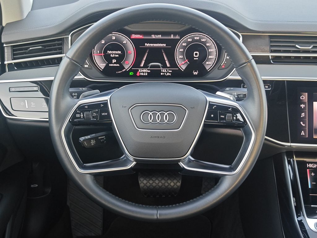 Audi A8 2021