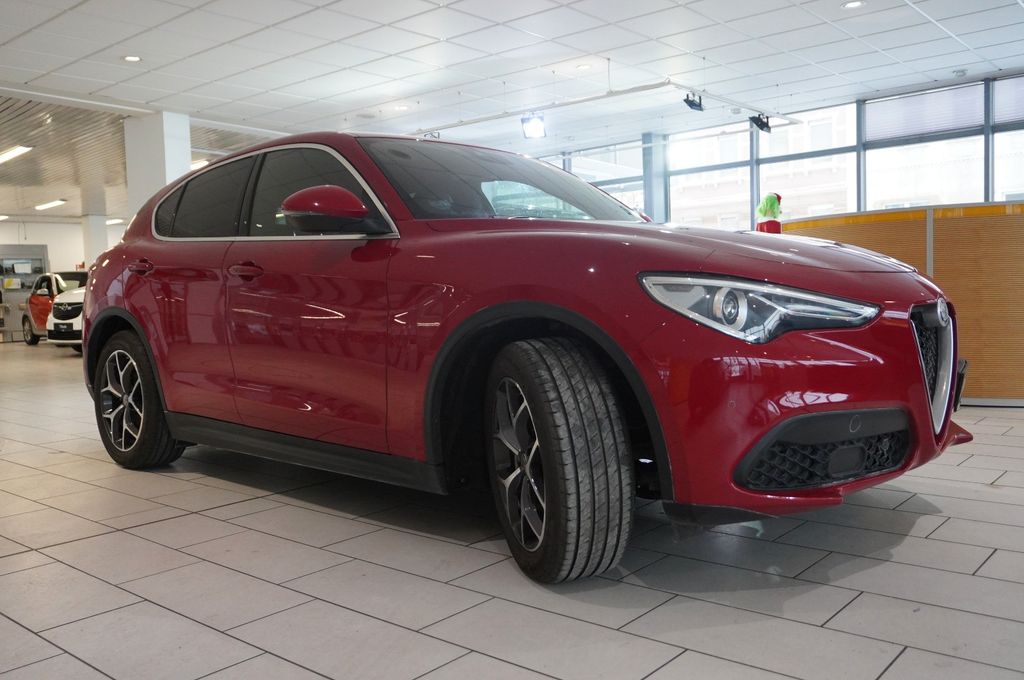 Alfa Romeo Stelvio 2019