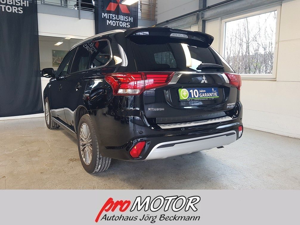 Mitsubishi Plug-in Hybrid Outlander 2019