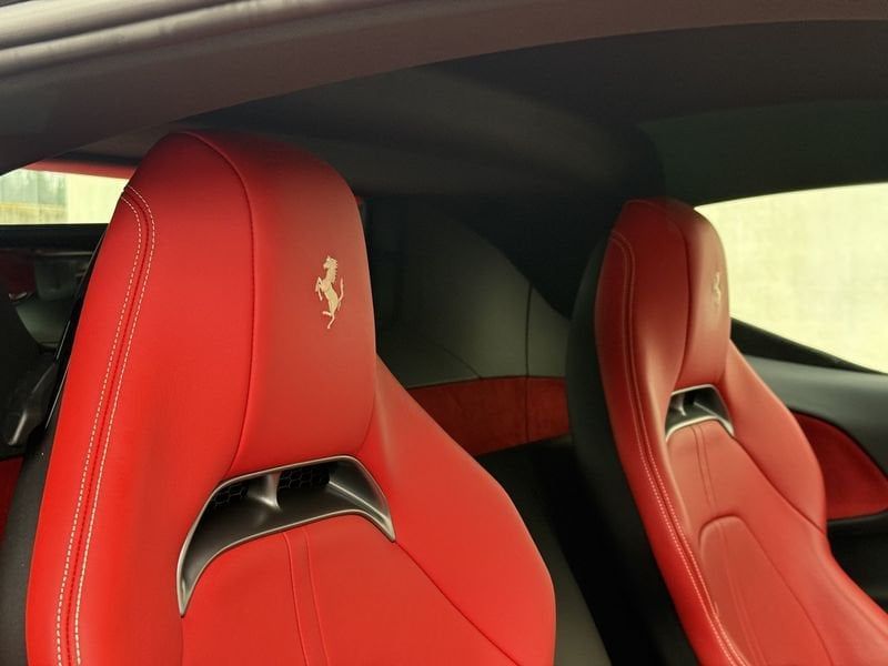 Ferrari LaFerrari 2022