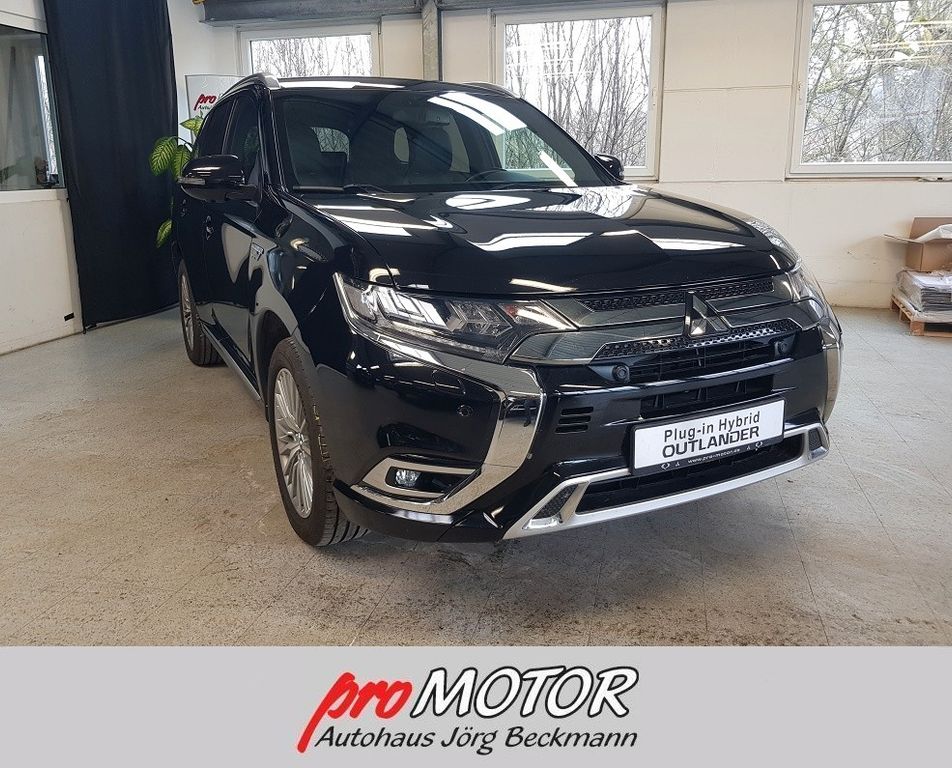 Mitsubishi Plug-in Hybrid Outlander 2019