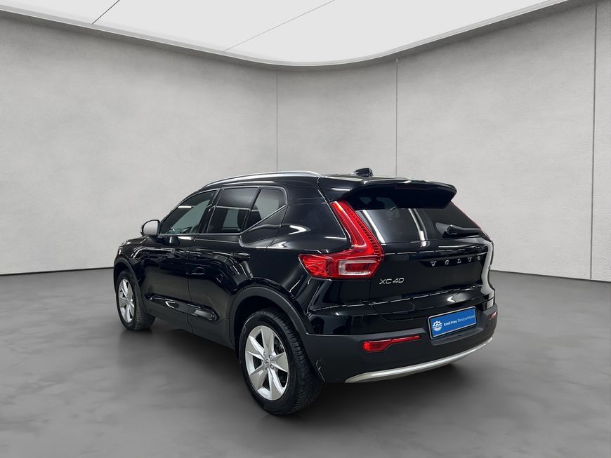 Volvo XC40 2024