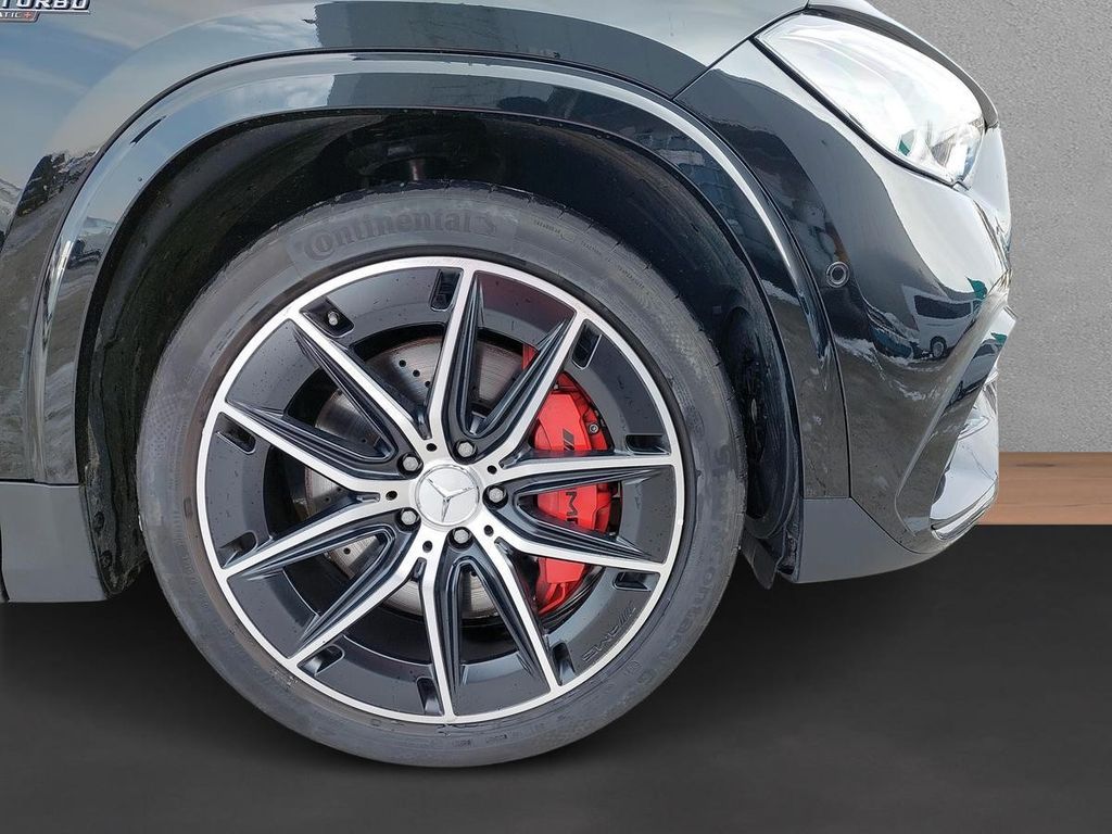 Mercedes-Benz GLA 45 AMG 2025