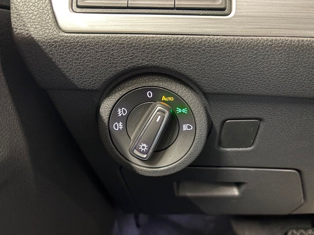 Volkswagen T6 California 2024