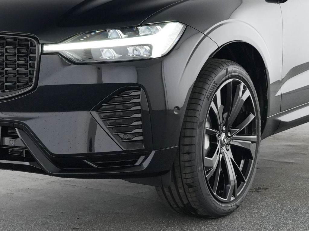 Volvo XC60 2025