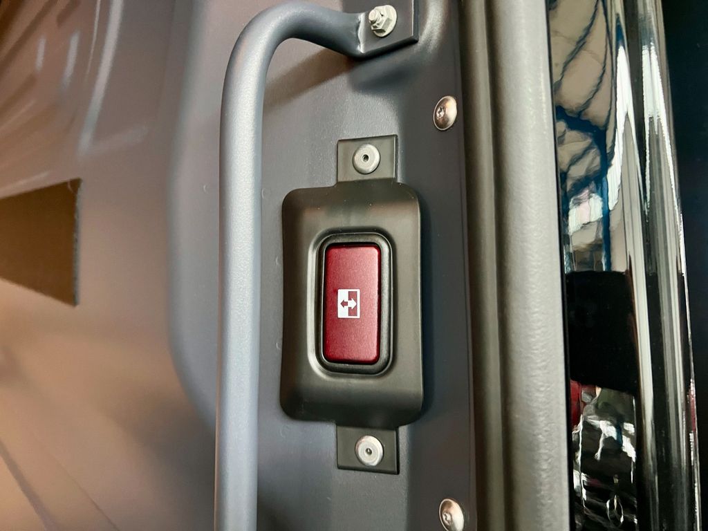 Mercedes-Benz Sprinter 2025