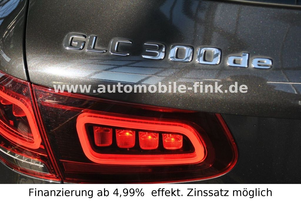 Mercedes-Benz GLC 300 2021