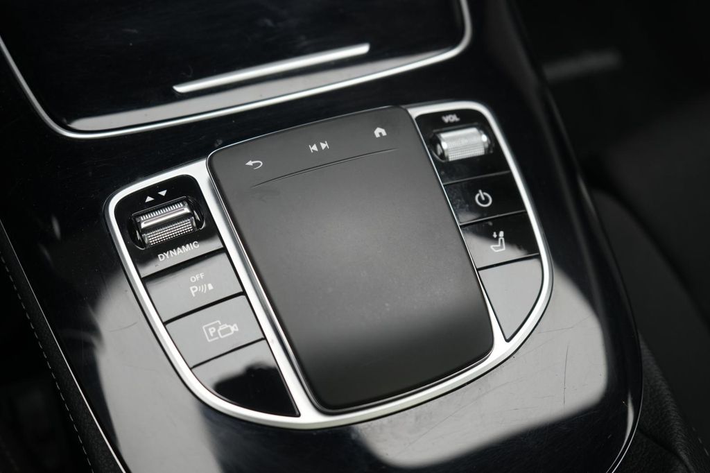 Mercedes-Benz E 300 2020