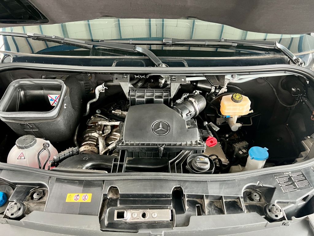 Mercedes-Benz Sprinter 2025